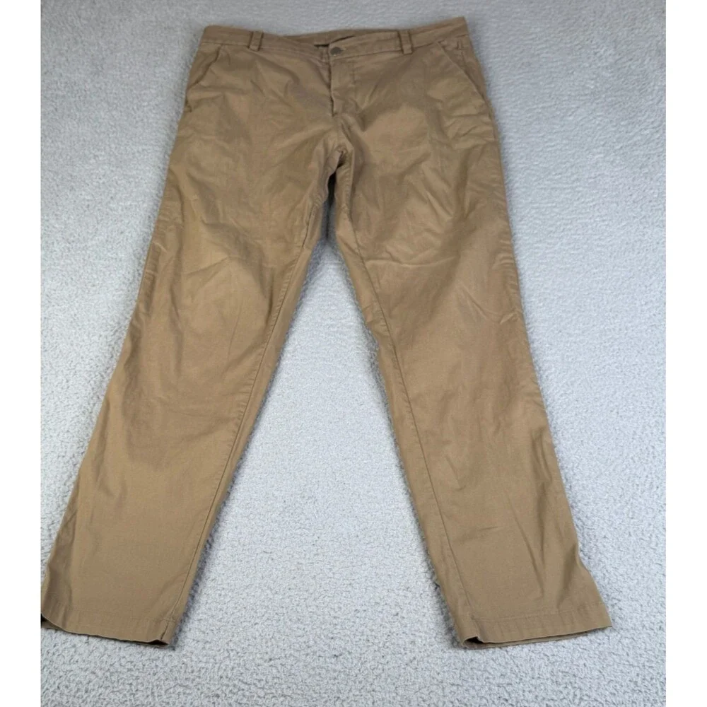 LULULEMON Commission Pant Mens 34 x 32 Khaki Chino Performance Stretch LM5440SE